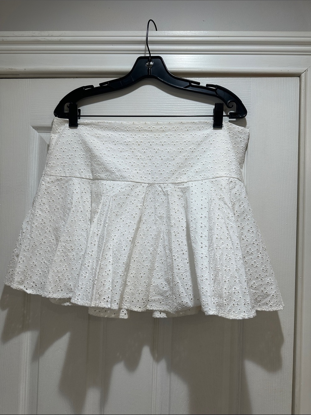 H&M White Eyelet Skater Skirt